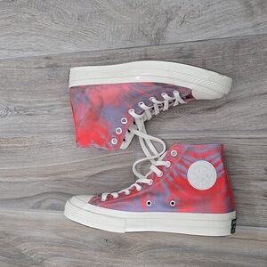 Converse Chuck Taylor high tops